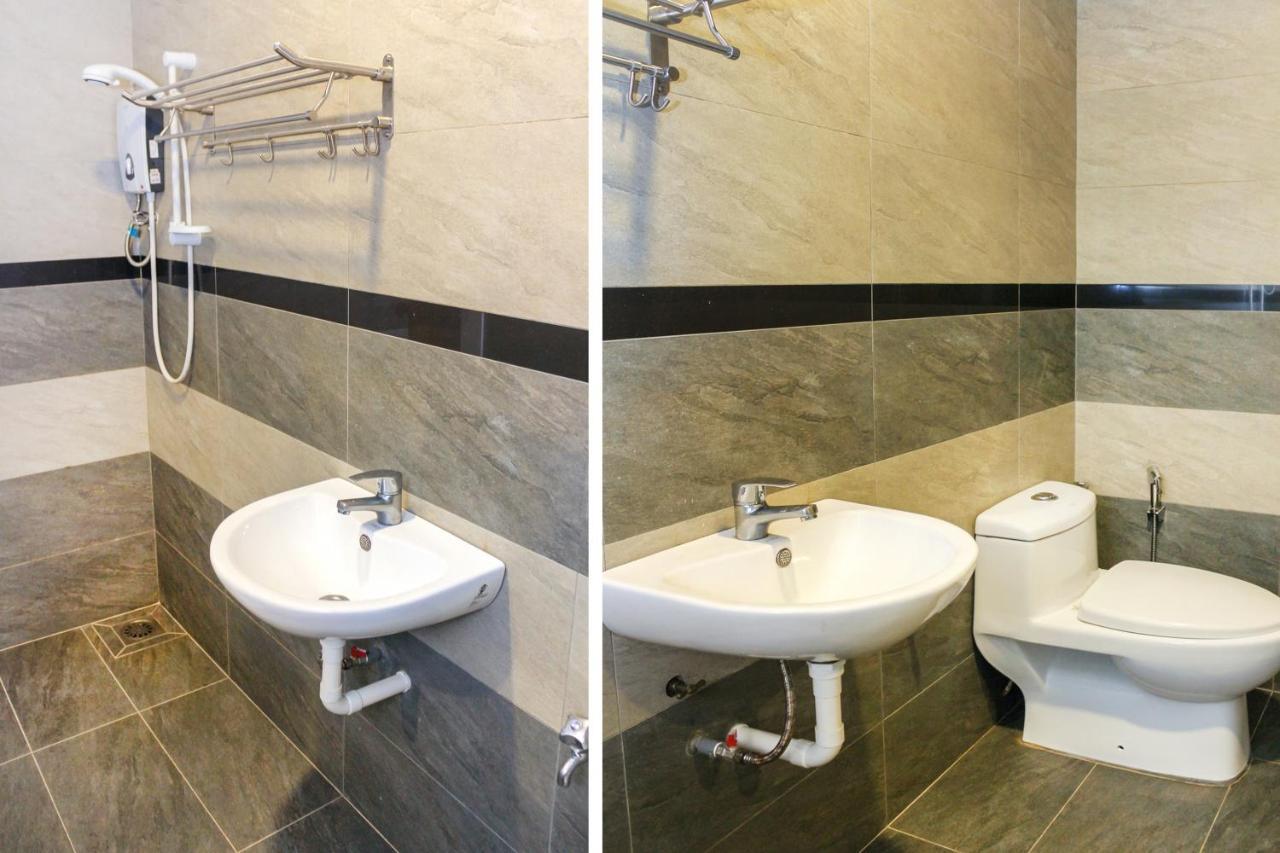 Oyo 90027 Happy Hotel Johor Bahru Extérieur photo